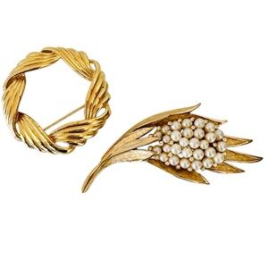 Vintage 1950’s Crown Trifari Flower Brooch Plus a Trifari Twisted Wreath Brooch
